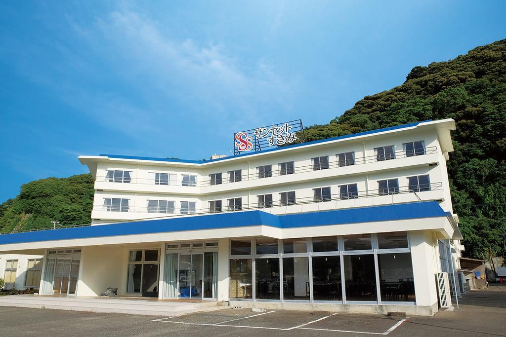 Hotel Sunset Susami Bagian luar foto